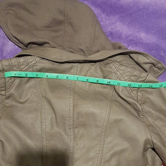 American Rag leather type jacket - Picture 5 of 6